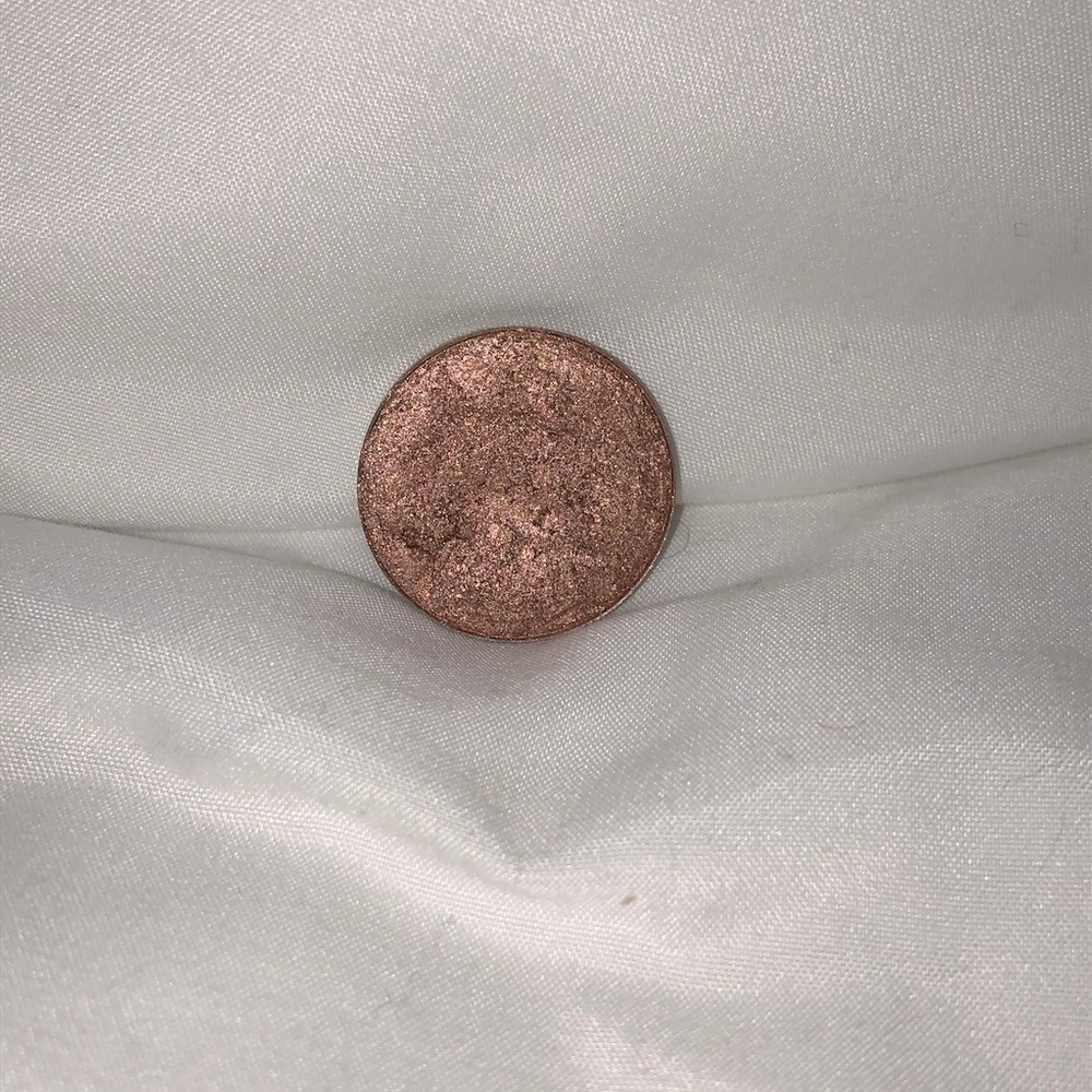 💗 Colourpop Eyeshadow - High Strung